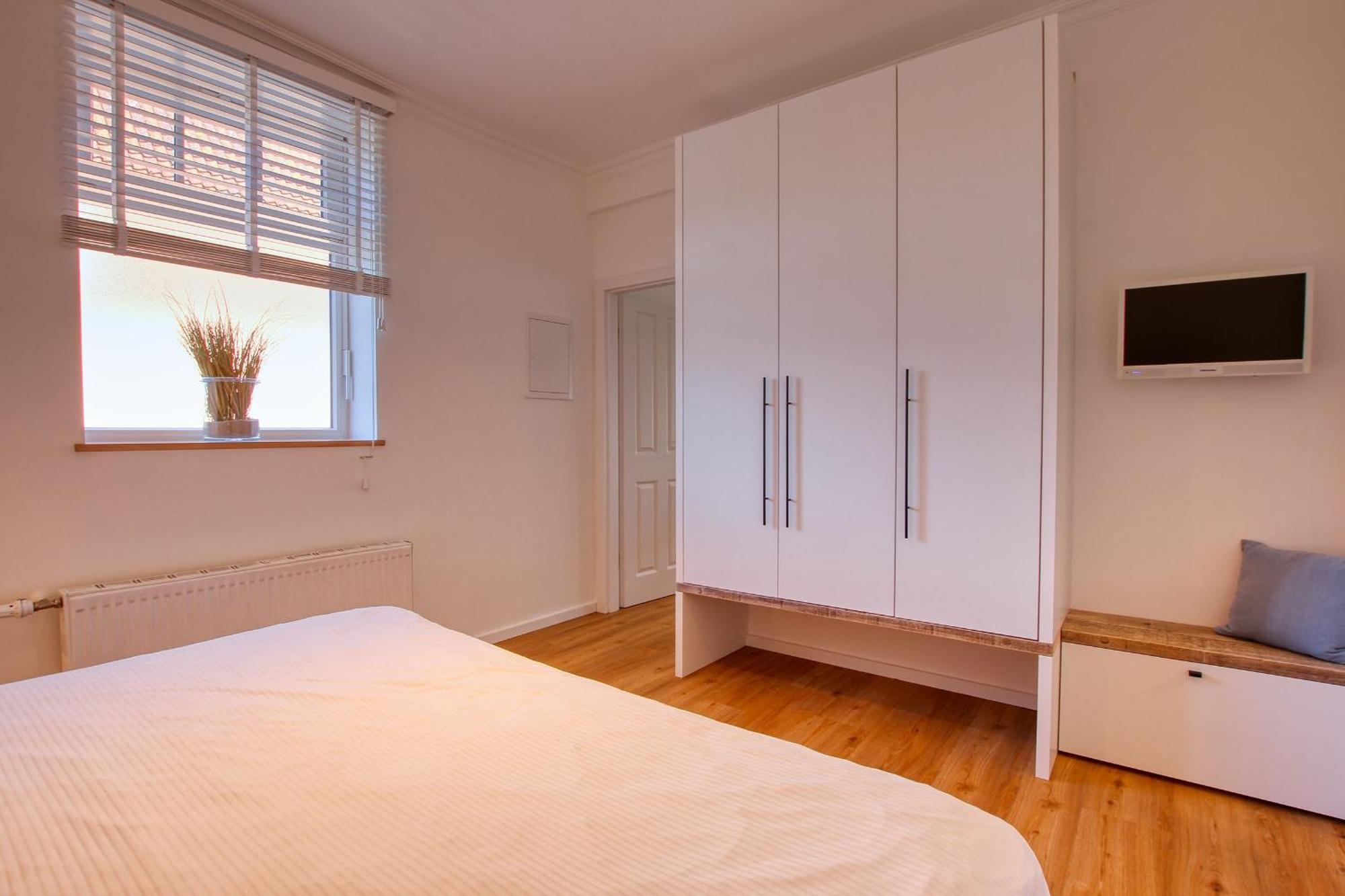Landhaus Am Ufer - Wohnung 2 Хайлигенхафен Экстерьер фото