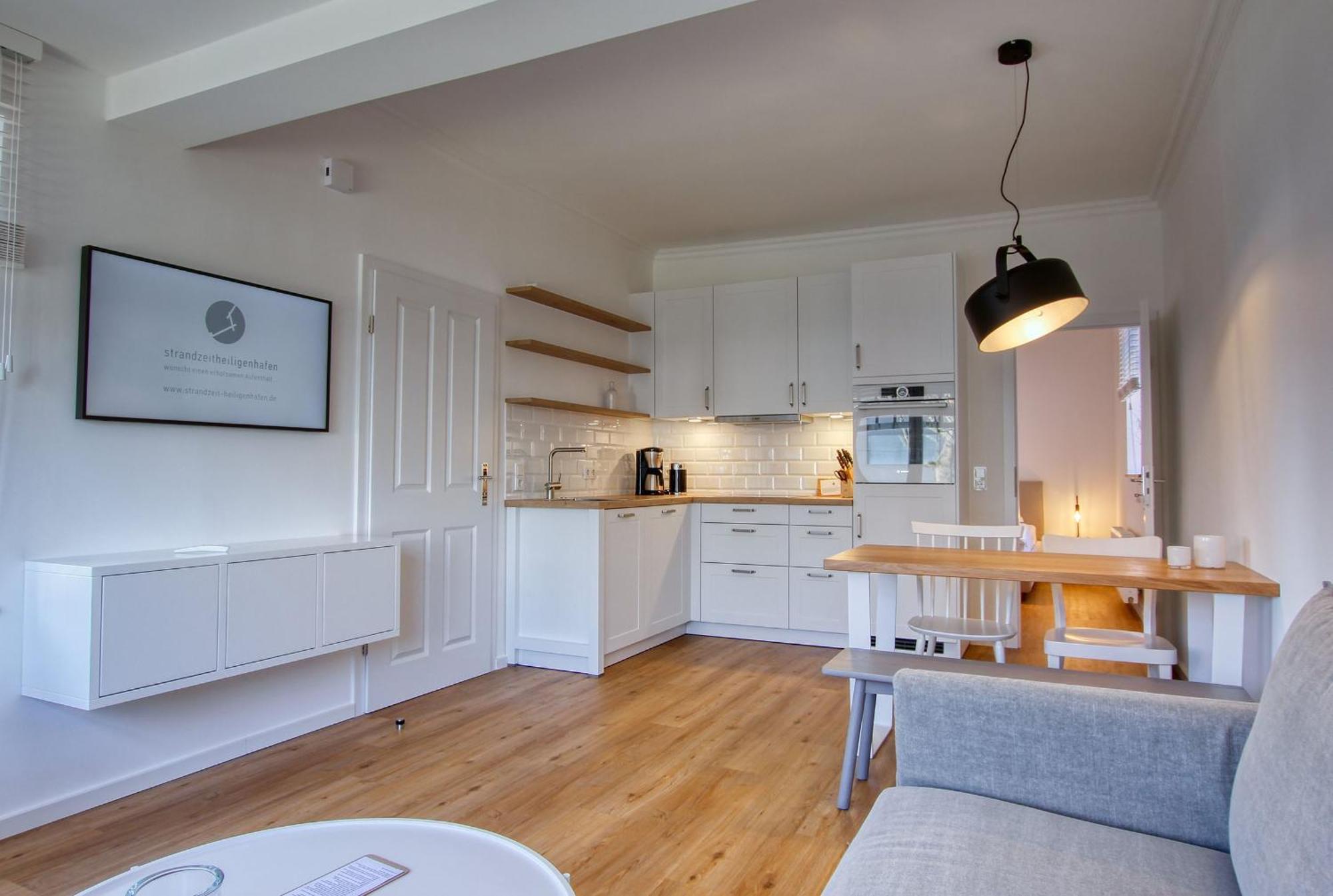 Landhaus Am Ufer - Wohnung 2 Хайлигенхафен Экстерьер фото