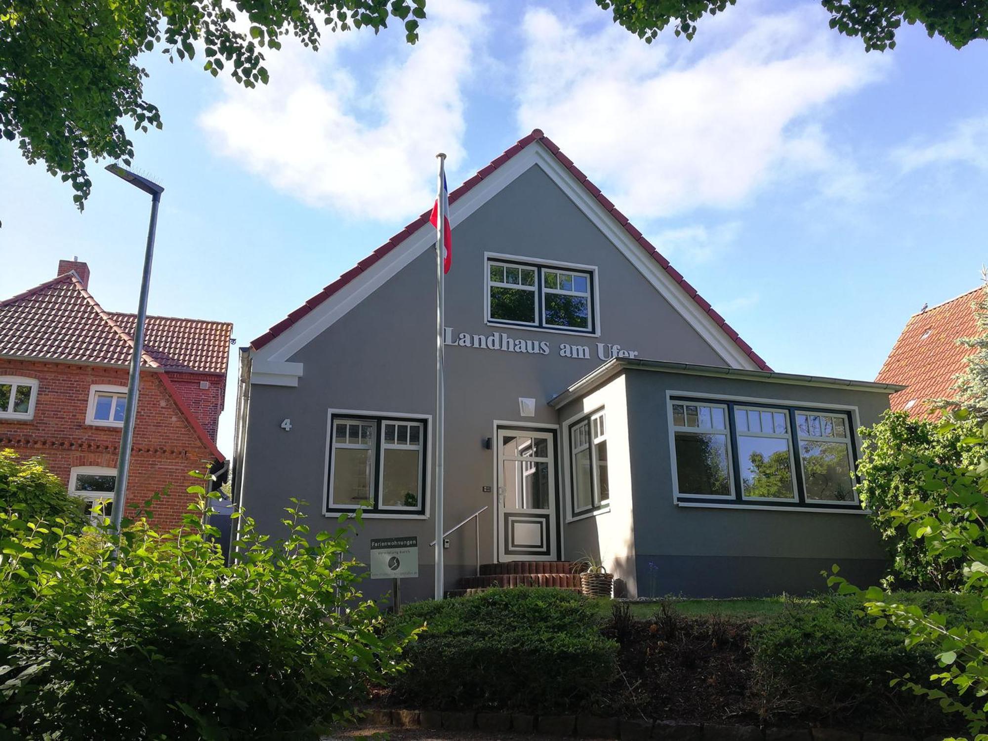 Landhaus Am Ufer - Wohnung 2 Хайлигенхафен Экстерьер фото